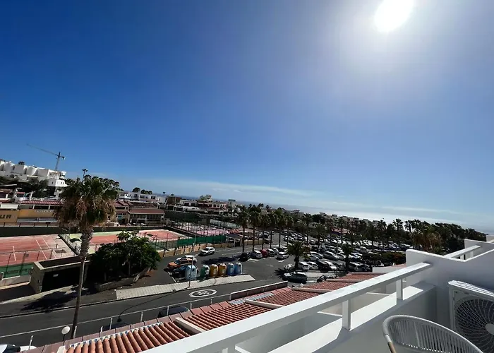 Lucy, Malibu Park Apartamento