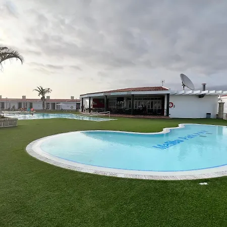 Lucy, Malibu Park Apartamento